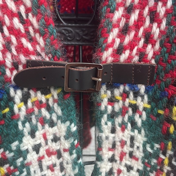 Branigan Weavers John Branigan Hooded Poncho - - Picture 3 of 11